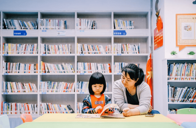 农家书屋蝶变城市文化灯塔——长沙润龙分馆书写全民阅读基层答卷